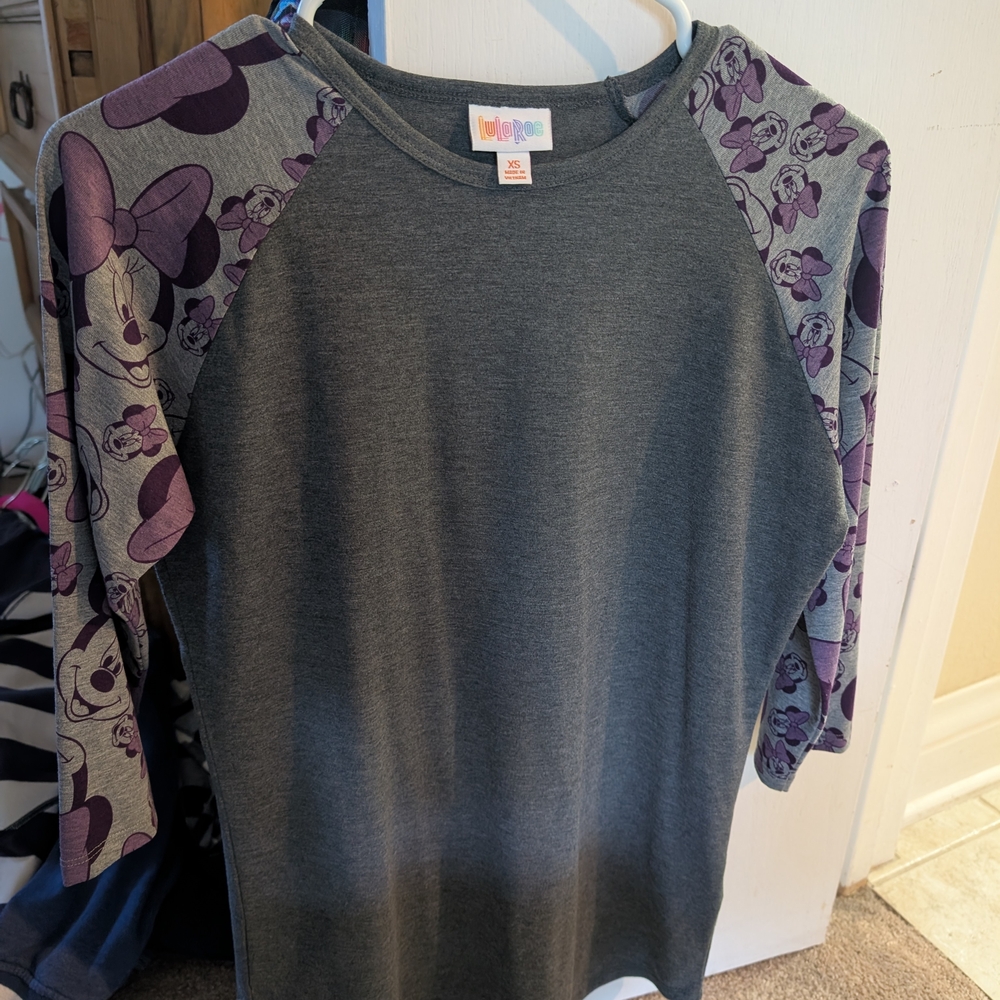 LuLaRoe Gray Top with Purple Patterned Sleeves